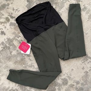 Maternity active legging crossover panel